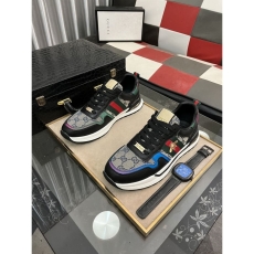 Gucci Low Shoes